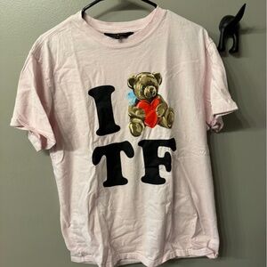 Teddy Fresh “I ❤️ TF” Graphic Tee – Light Pink (Size M)